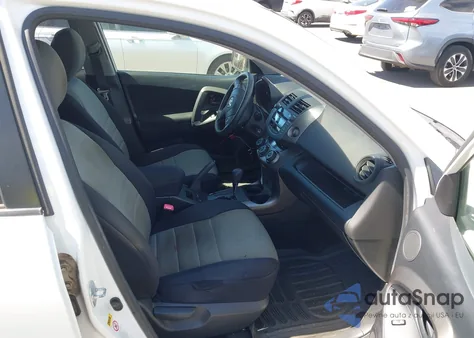 2010 Toyota Rav4 Sport V6 z USA, uszkodzony, nr VIN JTMWK4DV9AD003488